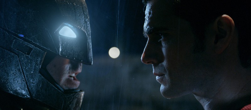 Почему Бэтмен и Супермен сражаются друг с другом в Batman V Superman