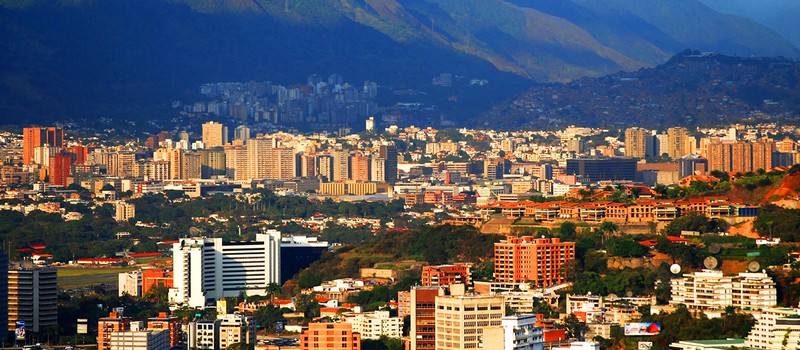 Венесуэла переходит на 3-дневные выходные для экономии энергии