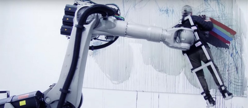 Современное искусство: робот пишет картины человеком