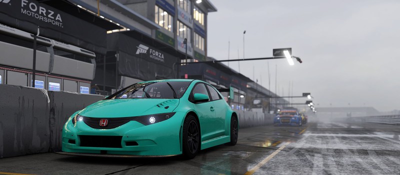 Forza Motorsport 6: Apex поддерживает управление рулем