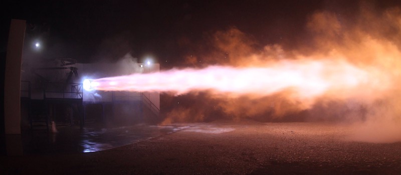 SpaceX успешно протестировала межпланетный двигатель