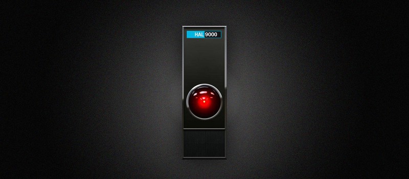 Адам Сэвидж и Питер Джексон изучают "глаз" HAL 9000