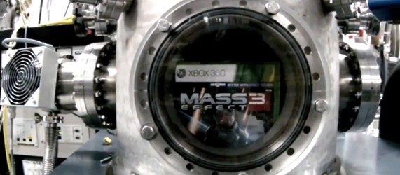 Коробки с Mass Effect 3 запущены в космос