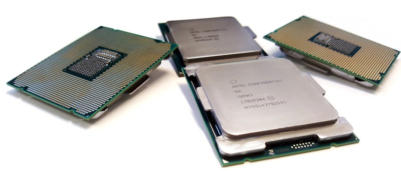 Intel анонсировала восьмое поколение процессоров Coffe Lake для десктопа