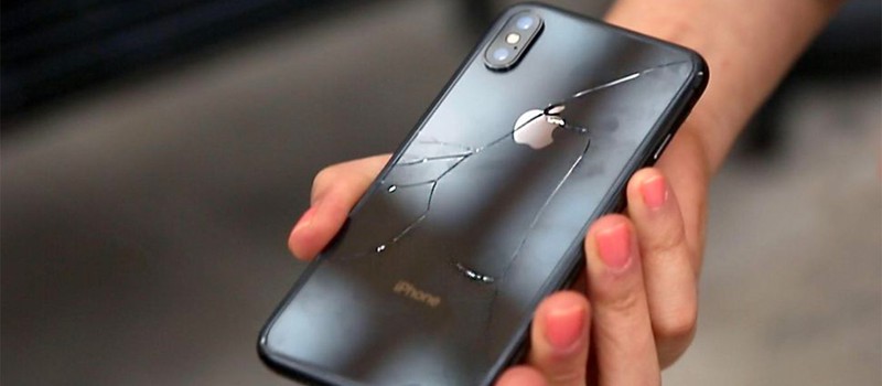 Стеклянные панели iPhone X разрушаются с первого падения