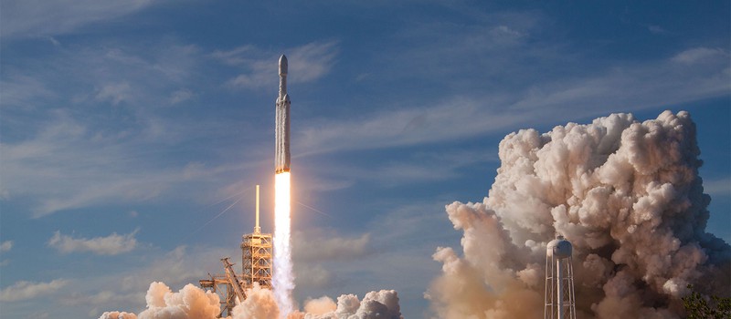 SpaceX отправит военный спутник на Falcon Heavy в 2020 году