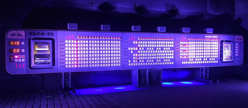 Самый большой пошаговый секвенсор в мире появился у ночного клуба в Берлине