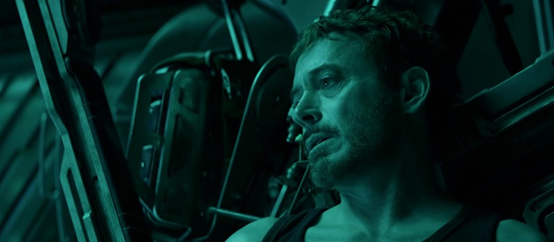 Фанаты Marvel просят NASA спасти Тони Старка из космоса в "Мстители: Финал"