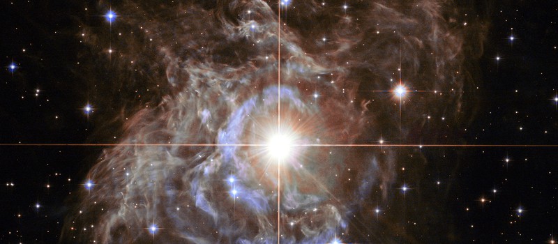 Телескоп "Хаббл" сделал снимок венценосной переменной звезды