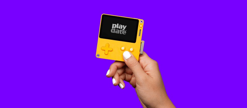 Playdate — новая портативная игровая консоль с заводной рукояткой