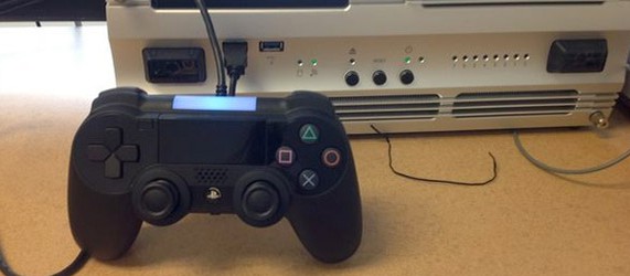 Слух: фото нового контроллера PS4 появилось в сети