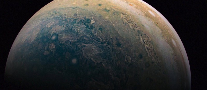 Астроном заснял падение астероида на Юпитер