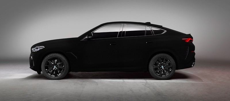 BMW покрыла новый X6 самым черным веществом в мире — Vantablack