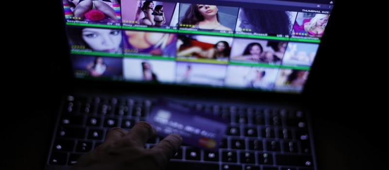 Власти Британии отказались от плана по запрету порнографии