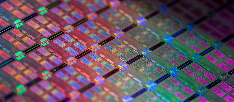Samsung поможет Intel наладить производство процессоров