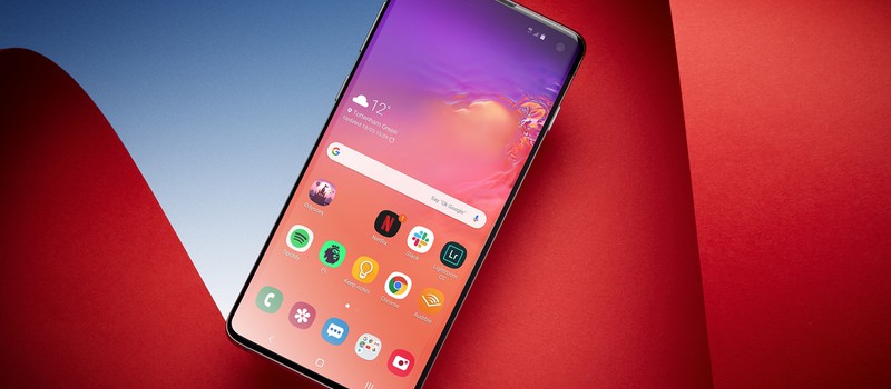 Samsung объявила о согласии на предустановку российского ПО в своих устройствах