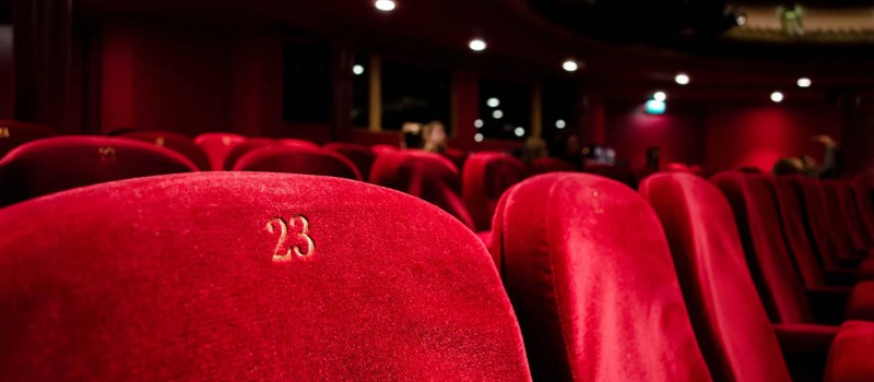 Минкульт рекомендует приостановить работу кинотеатров