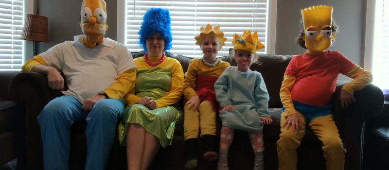 Семья перенесла вступление из "Симпсонов" в реальный мир