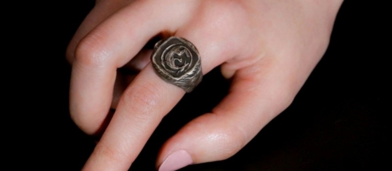 В августе в продажу поступит кольцо из Dark Souls за 12 тысяч рублей