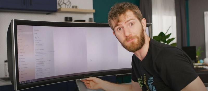 Linus Tech Tips заплатил 6 тысяч долларов за уникальный монитор от Alienware