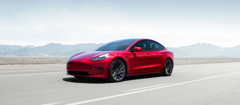 Считаем деньги: Чистая прибыль Tesla выросла в 27 раз в годовом исчислении