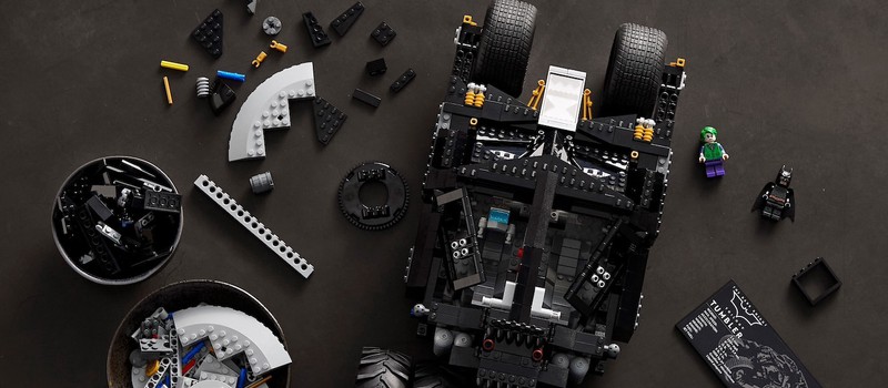 LEGO показала два набора с Бэтмобилем из трилогии Нолана