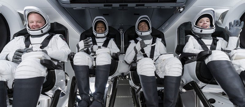 Прямой эфир с запуска аппарата SpaceX Crew Dragon — на борту полностью гражданская команда