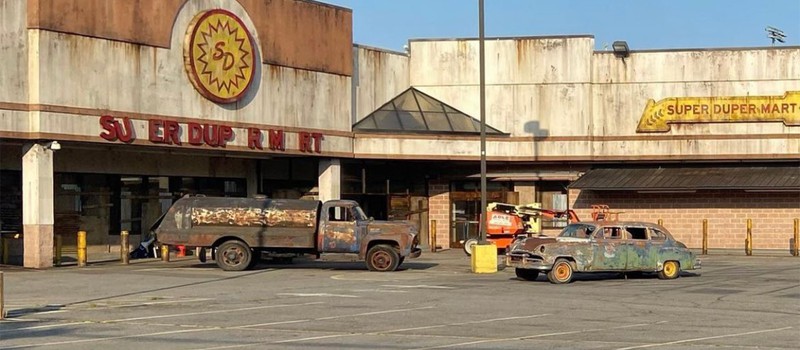 Фотографии со съемочной площадки сериала Fallout — с автомобилями и супермаркетом
