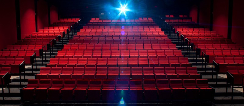 6-10 млрд рублей на поддержку кинотеатров и запрет IMAX — глава "Синема Парк" и "Формула кино" об обстановке в кинобизнесе в России