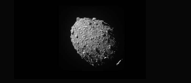 NASA успешно столкнула аппарат DART с астероидом