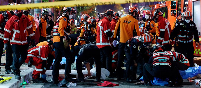 Более 150 человек погибли во время давки на Хэллоуин в Южной Корее