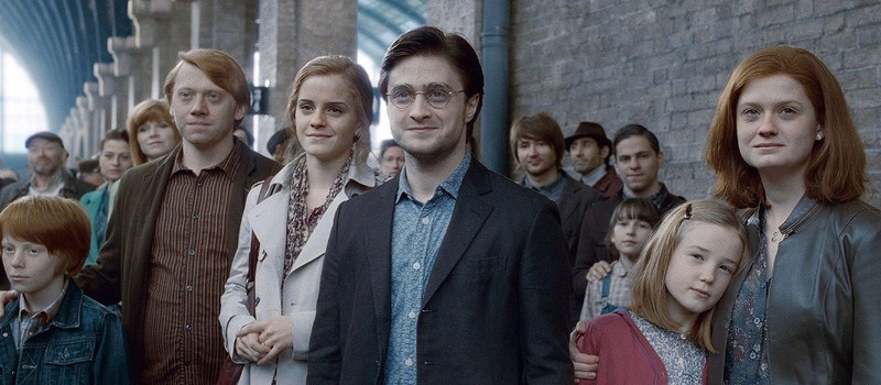 СМИ: Warner Bros. хочет экранизировать "Гарри Поттера и Проклятое дитя"