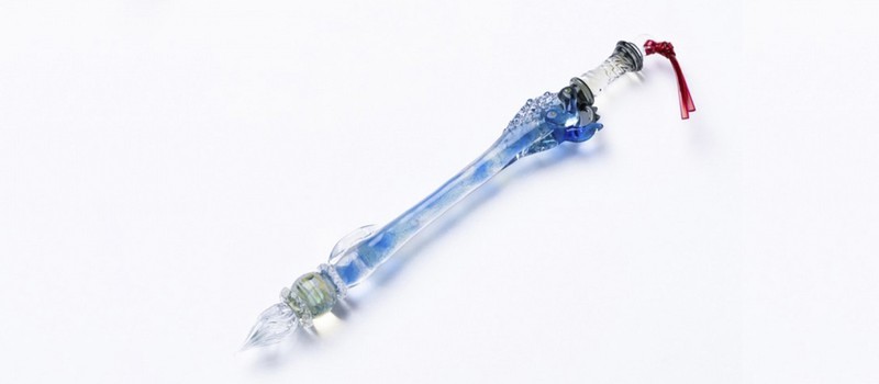 Square Enix представила ручку в стиле меча Тидуса за $300
