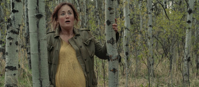 Эшли Джонсон в роли матери Элли на кадрах финальной серии сериала The Last of Us
