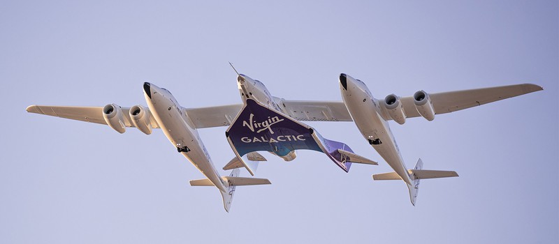 Virgin Galactic осуществила свой первый коммерческий полет в космос
