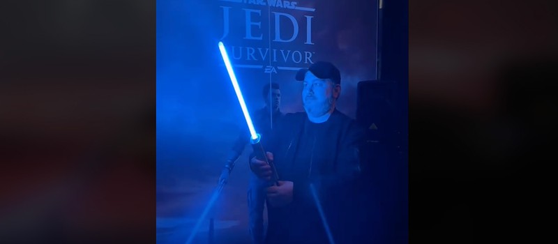 Первый взгляд на "настоящий" выдвижной световой меч из Звёздных Войн от Disney