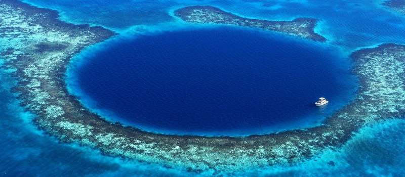В Мексике обнаружена самая глубокая голубая дыра — ученые до сих пор не нашли дна