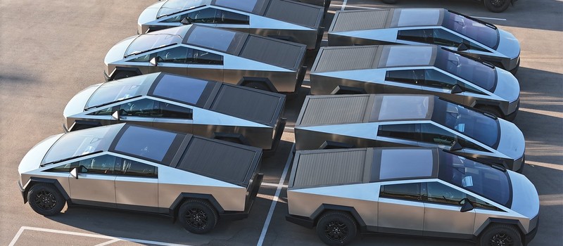 Cybertruck потерял треть стоимости за год на фоне катастрофического падения продаж
