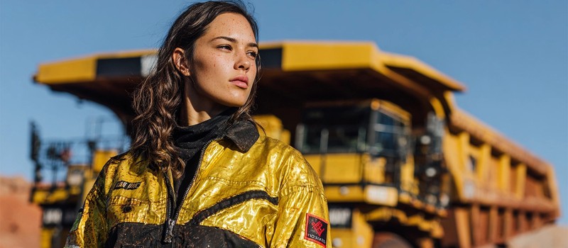 СМИ: Молодые британки рассказали, как зарабатывают тысячи долларов за две недели работы на австралийских шахтах