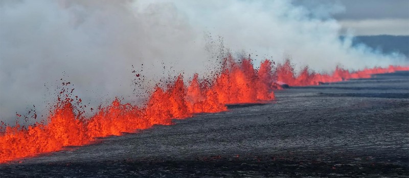 В Исландии открылись "адские врата" длиной более двух километров