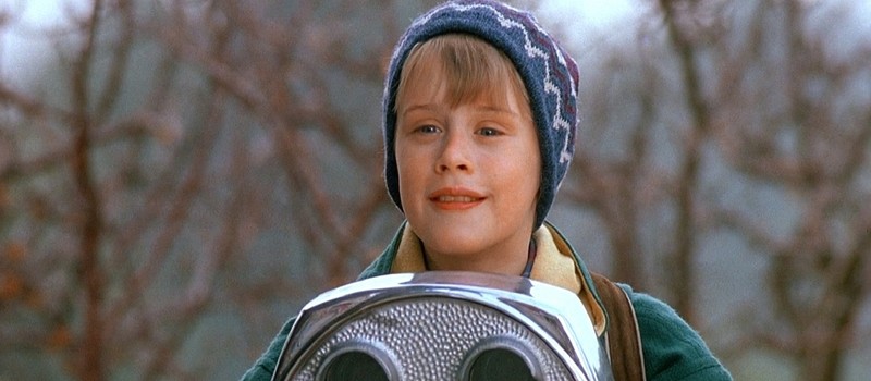 У Маколея Калкина есть простой и честный аргумент, почему "Один дома 2" лучше первой части