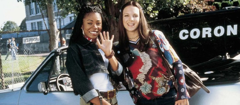 Реджина Холл и Анна Фэрис вернутся к своим ролям в перезапуске "Очень страшного кино"