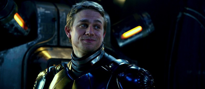 Чарли Ханнэм признался, что равнодушен к кайдзю и гигантским роботам, а в "Тихоокеанском рубеже" снялся только ради Гильермо дель Торо