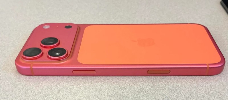 Оранжевый iPhone 17 Pro Max превращается в розовое золото из-за окисления алюминия