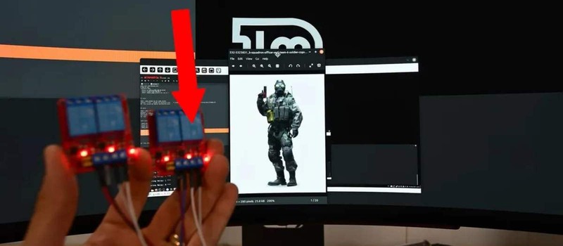 Ютубер создал "умный" коврик, который сам наводит мышь на голову противников в играх