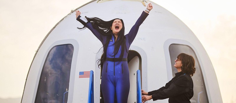 Космическая туристка Blue Origin рассказала о депрессии после травли из-за женского космического полёта