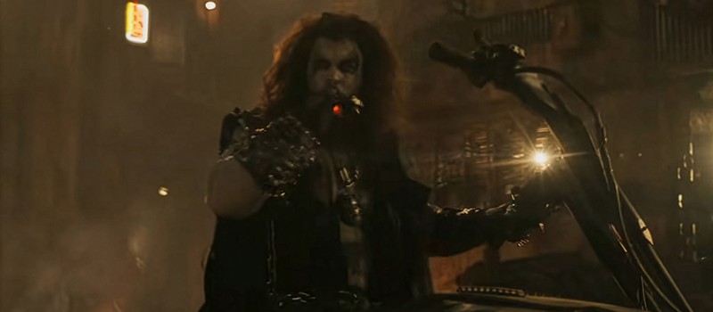 Джейсон Момоа в роли Лобо полностью показан в новом клипе из "Супергёрл"