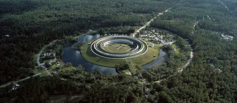 SpaceX строит собственный ускоритель частиц для испытания космических аппаратов