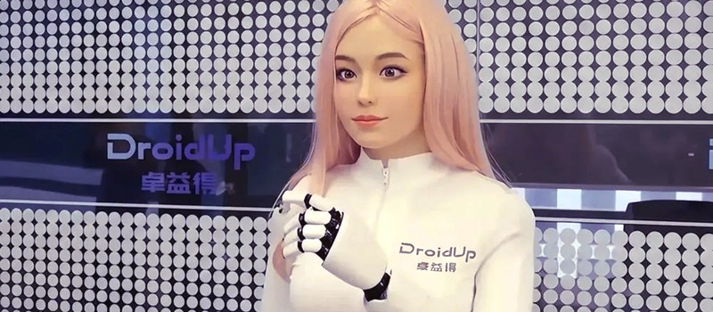 Китайская компания представила робота-компаньона с имитацией температуры человеческого тела – всего за $173 000