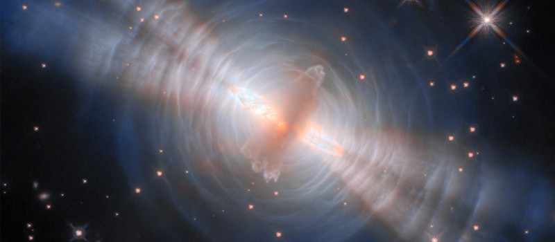 Телескоп Хаббла сделал самый детальный снимок загадочной туманности Яйцо